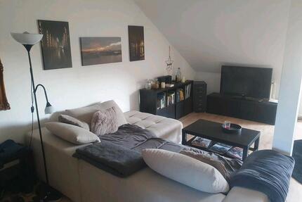 2-Zimmer Dachgeschosswohnung in Hartenhom - Hartenholm