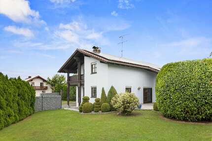 Haus zum Kaufen in Wallersdorf 569.000,00 € 164.79 m²