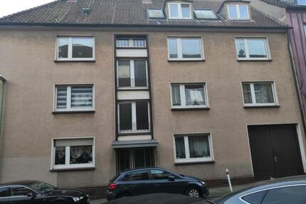 Gemütliche 2,5 Zimmer Etagenwohnung in Essen Altendorf zu vermieten.