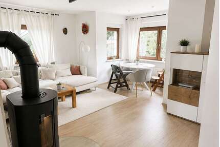 Haus zum Mieten in Lichtenstein 1.250,00 € 173 m²