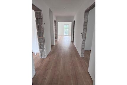 Moderne 4 ZW Erstbezug nach Sarnierung in Großkrotzenburg