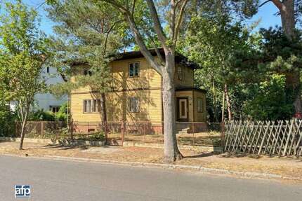 Grundstück zu verkaufen in Potsdam Babelsberg 650.000,00 € 1103 m² - Potsdam / Babelsberg