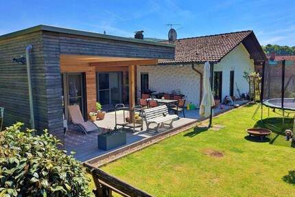 Einziehen & Wohlfühlen: Großes Einfamilienhaus mit vielen Extras - Oberzent Hetzbach