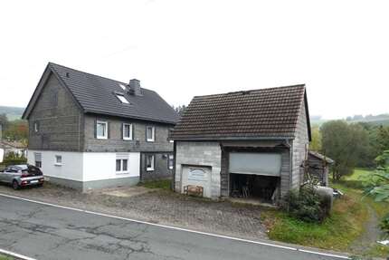 Haus zum Kaufen in Bad Berleburg 149.000,00 € 195 m²