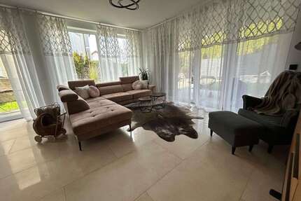 Wohnung zum Kaufen in Niefern-Öschelbronn 385.000,00 € 104 m²