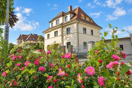 Haus zum Kaufen in Großröhrsdorf 342.000,00 € 180 m²