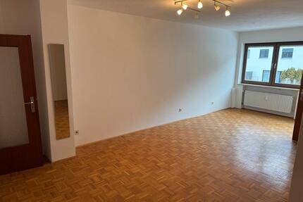 1 Zimmer Wohnung - 530,00&nbsp;EUR Kaltmiete, ca.&nbsp; 45,00&nbsp;m&sup2; in Eichstätt (PLZ: 85072)