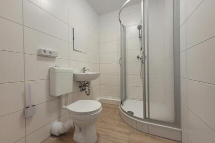 1-Raum Wohnung mit Aufzug und Weitblick - Plauen Alt Chrieschwitz