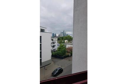2 Zimmer Wohnung in FFMSachsenhausen 1.090,- Euro Warmmiete - Frankfurt am Main Sachsenhausen Süd