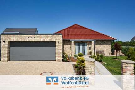 Haus zum Kaufen in Helmstedt 579.000,00 € 194.05 m²