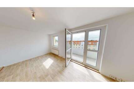 Wohnung zum Mieten in Chemnitz 355,00 € 57.75 m²