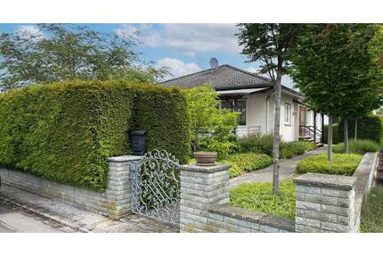 Gepflegter Bungalow mit großem Grundstück und vielseitigem Raumangebot in Bretzenheim
