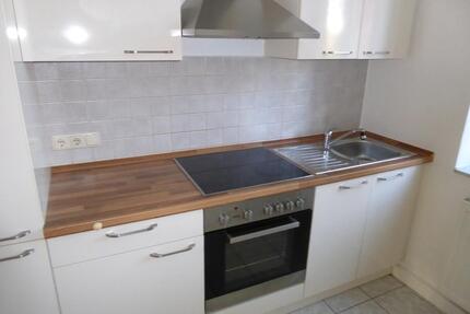 Sanierte 2-Zimmer Wohnung in ruhiger und sonniger Lage - Plauen Altstadt