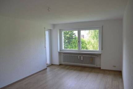 Gepflegte 2.-Zimmer-Wohnung - 570,00&nbsp;EUR Kaltmiete, ca.&nbsp; 53,00&nbsp;m&sup2;&nbsp;Wohnfl&auml;che in Zeitlarn (PLZ: 93197)