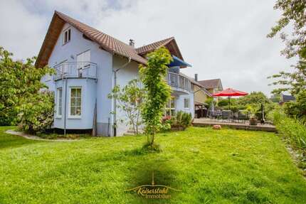 Haus zum Kaufen in Herbolzheim 1.064.000,00 € 315 m²