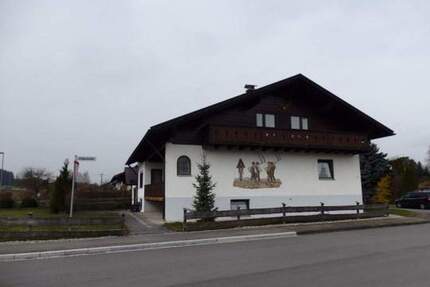 DG Einliegerwohnung im Allgäuer Stil (3,5 Zi) m. EBK und Garage - Legau