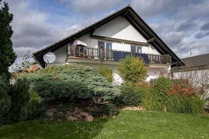 Haus zum Kaufen in Ronneburg 548.700,00 € 329 m²