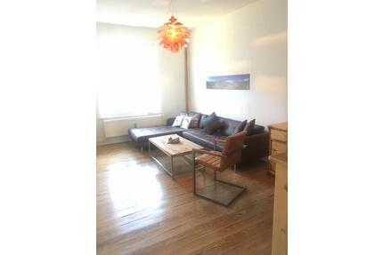 Hochwertige 2-Zimmer-Altbauwohnung in Hamburg-Ottensen, 50m