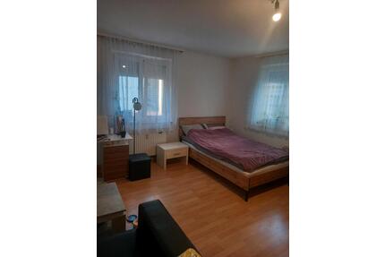 WG-Zimmer Böblingen - 588,00&nbsp;EUR Kaltmiete, ca.&nbsp; 28,00&nbsp;m&sup2; in Böblingen (PLZ: 71032)