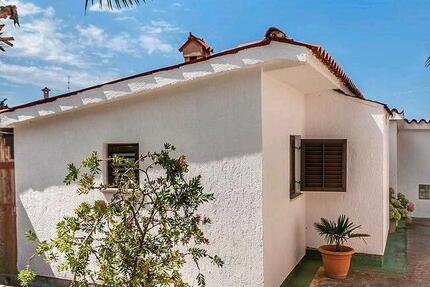 Haus mit Olivenhein in Medulin - 350.000,00&nbsp;EUR Kaufpreis, ca.&nbsp; 82,00&nbsp;m&sup2; in Kaufbeuren (PLZ: 87600)