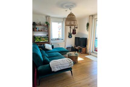 Charmante 2-Zimmer-Wohnung mit Südwest-Balkon & Einzel-Tiefgarage - Mannheim Hochstätt