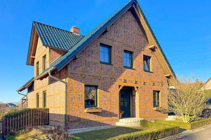 Ein Blickfang in Hanglage... - 338.000,00&nbsp;EUR Kaufpreis, ca.&nbsp; 160,00&nbsp;m&sup2;&nbsp;Wohnfl&auml;che in Haldensleben (PLZ: 39343) Süplingen