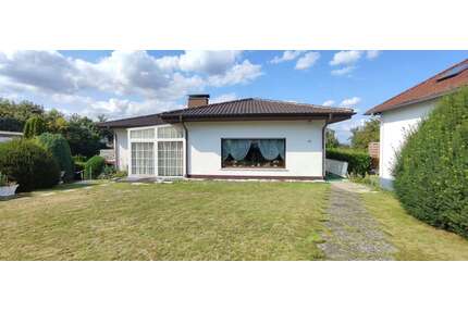 Haus zum Kaufen in Schöneck Büdesheim 698.000,00 € 180 m² - Schöneck / Büdesheim