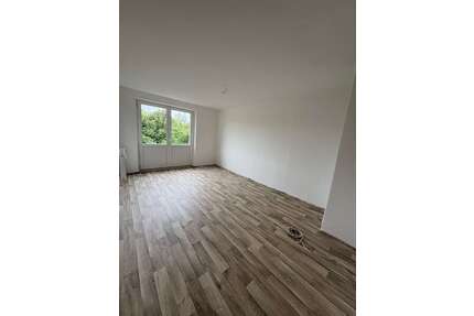 Wohnung zum Mieten in Neubrandenburg 373,00 € 53.4 m²