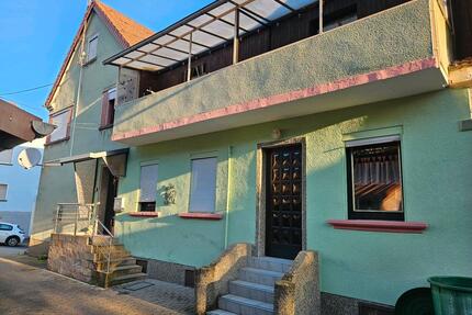 5ZKB Wohnung inkl Balkon - 900,00&nbsp;EUR Kaltmiete, ca.&nbsp; 96,00&nbsp;m&sup2; in Neunkirchen (PLZ: 66538)