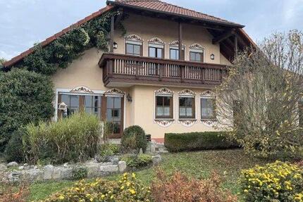 Charmantes Einfamilienhaus mit viel Platz in 97947 Krensheim - Dettelbach