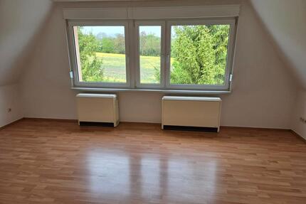 2-Raum-Dachgeschosswohnung in 06688 Schkortleben zu vermieten - Weißenfels Großkorbetha