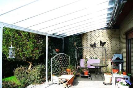 25485 Hemdingen Einfamilienhaus FREI ab Juni 2026 , in massiver Bauweise: Solar , Dachterrasse + Überdachung Gartenterrasse ruhiges Wohngebiet .