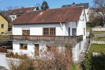 Haus zum Kaufen in Zwiefalten 225.000,00 € 166.82 m²