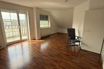 3 Zimmer Wohnung mit Süd-Balkon und Außenstellplatz in Paderborn