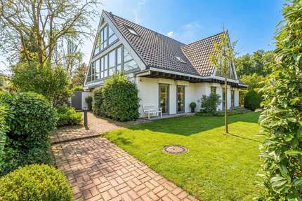 Wohnung zum Kaufen in Meerbusch - Büderich 1.590.000,00 € 270 m²