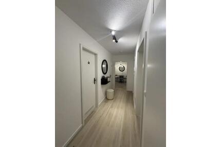 München-Bogenhausen: Neugründung 3er WG Erstbezug Möbliert