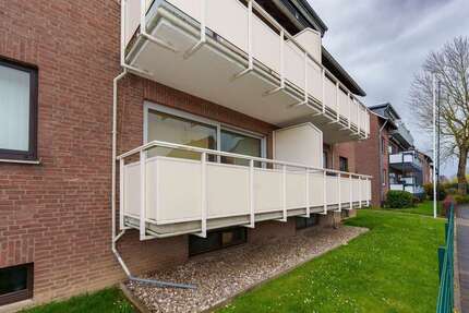 Wohnung zum Kaufen in Neuss 215.000,00 € 72 m²