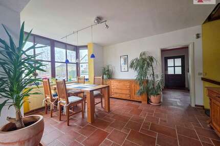 Haus zum Kaufen in Aue-Bad Schlema 249.000,00 € 160 m²
