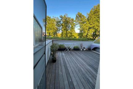 Kernsaniertes Dachgeschosswohnung (54 m²) im Zentrum von Brühl