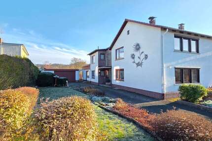 Haus zum Kaufen in Coburg 298.000,00 € 140 m²