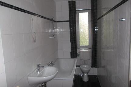 3-Raum Wohnung 1.OG Dessau- Ziebigk privat zu vermieten - Dessau-Roßlau