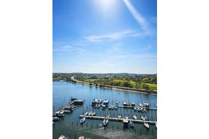 Wohnung zum Kaufen in Schleswig Friedrichsberg 83.000,00 € 62 m² - Schleswig / Friedrichsberg