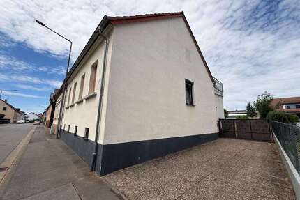 Haus zum Kaufen in Homburg 229.000,00 € 120 m²