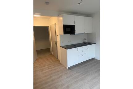 Modern kernsaniertes Apartment mit Einbauküche in Köln-Longerich zur Miete