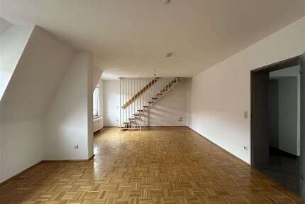 Wohnung zum Mieten in Essen 625,00 € 77.67 m²