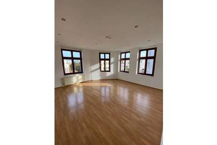 Sehr schöne 4 R.-Wohnung in MD-Sudenburg im 4.OG.mit BLK ca.113,36m zu vermieten. - Magdeburg
