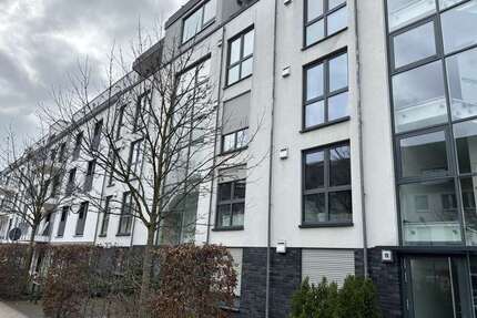 Wohnung zum Mieten in Düsseldorf Flehe 1.575,00 € 75.11 m² - Düsseldorf / Flehe