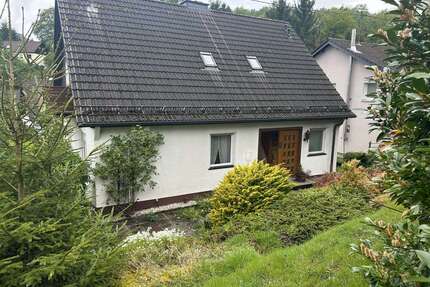 Haus zum Kaufen in Gummersbach 290.000,00 € 147 m²