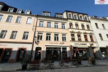 Gemütliche 2-Raum Dachgeschoss-Wohnung mit Dachterrasse direkt im Zentrum von Annaberg! - Annaberg-Buchholz