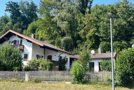 Einfamilienhaus mit großem Grundstück zu verkaufen - Simbach am Inn